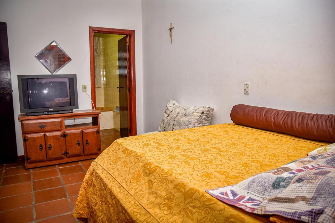 Otima Casa Com Wi-Fi A 350M Da Praia De Peruibe Sp Luaran gambar
